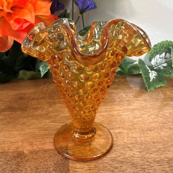 Amber Hobnail Ruffled Glass Vase Vintage Mid-Century Decor Likely‎ Fenton - Picture 1 of 5